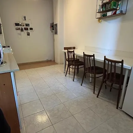 Apartment Spacious Near Center Pressburg